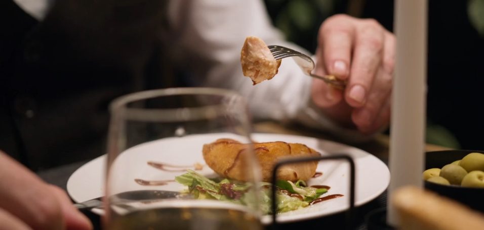 Minimal Dining Story